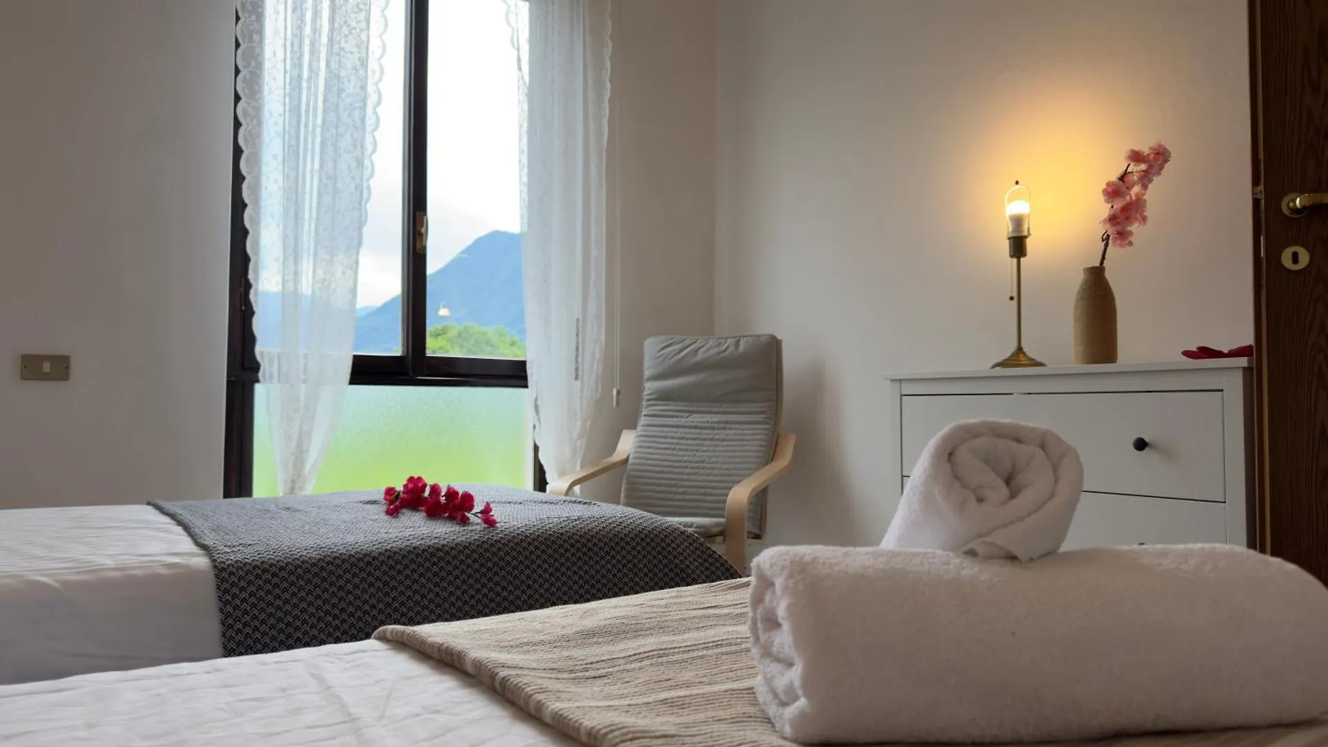 Tavernola Suites Como